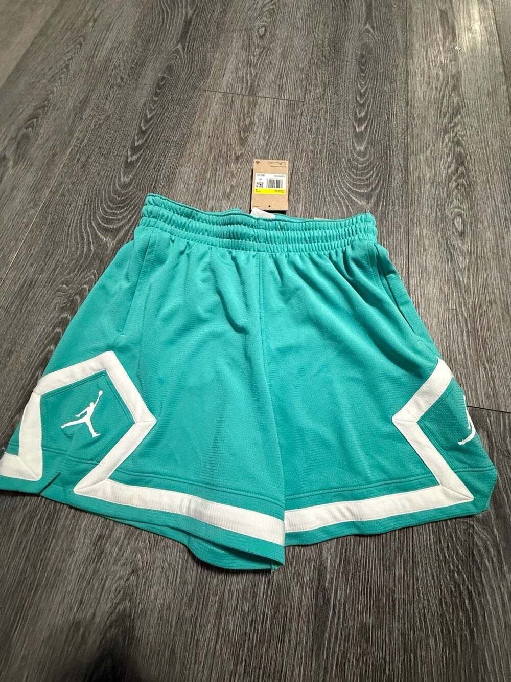 Jordan Women's Sport 4-Inch Diamond Basketball Shorts